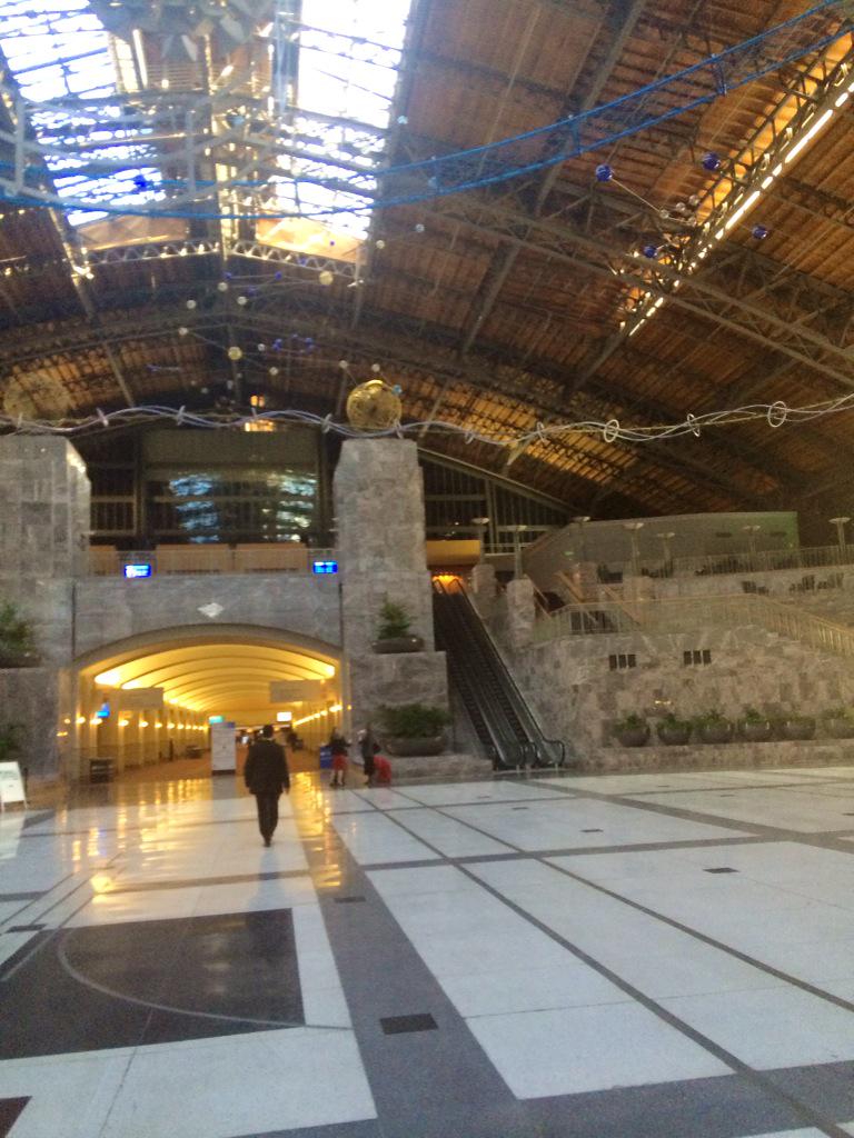 brookespangler's tweet photo. Cool architecture at the PA Convention Center and Marriott #conferencebreak http://t.co/5wsWYk5png