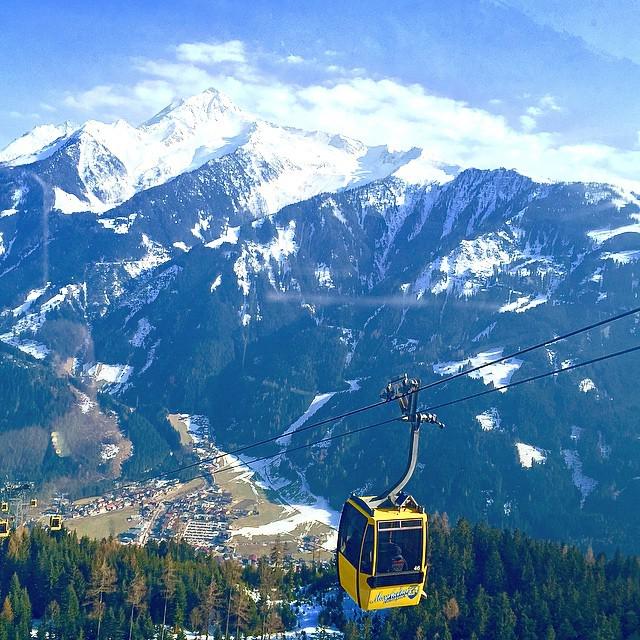 And another photo of me!! Thanks for taking my photo! Mayrhofen - Austria #ski #mountains #skiholidays #adventure #…