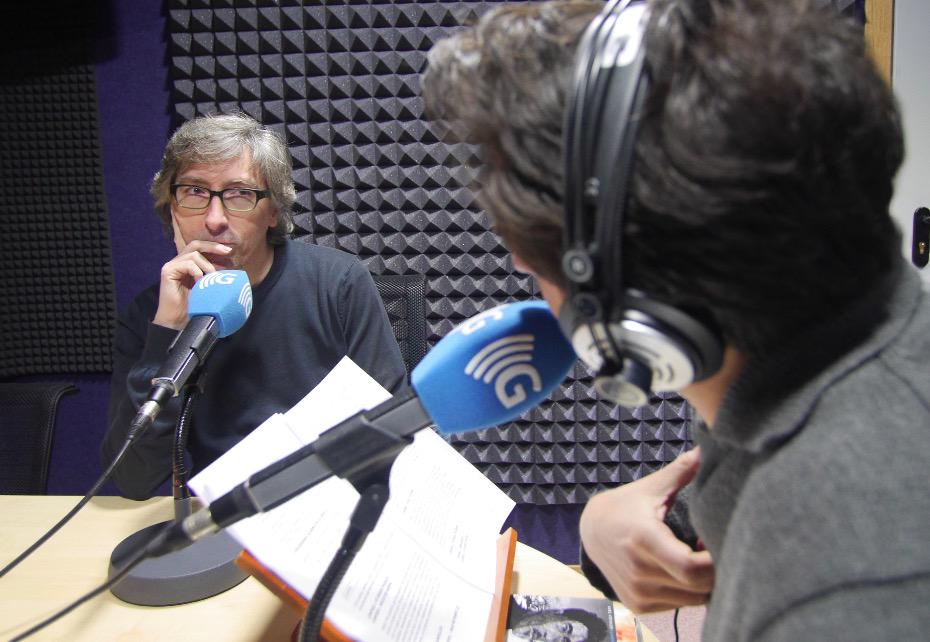 carnecrudaradio's tweet photo. Ayer estuvo David Trueba con nosotros en la carnicería. Como escribe... ¡Y COMO HABLAAAA...!
http://t.co/mzIB4Y43lF http://t.co/sM7zlvXlxj