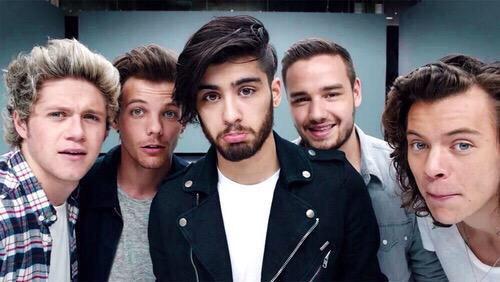 taelepathy7_'s tweet photo. Last music video
Last concert
Last group hug
Last photoshoot
#AlwaysInOurHeartsZaynMalik 
 http://t.co/5JRVZZIUaU