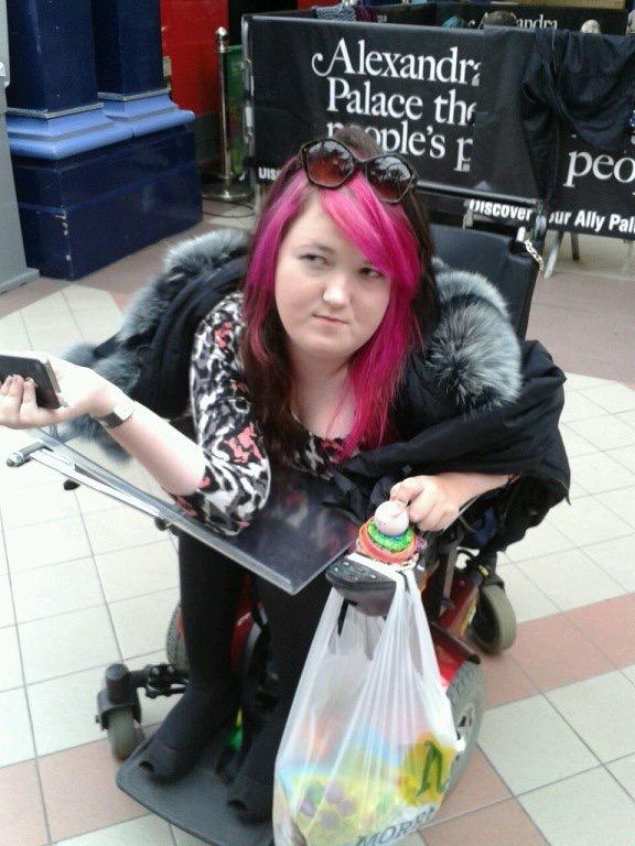 kartier_rose's tweet image. MY ENTRY @modsofdiversity @modusa @globaldisabilit #DISABLEDMODELCOMP I have Spinal Muscular Atrophy!x