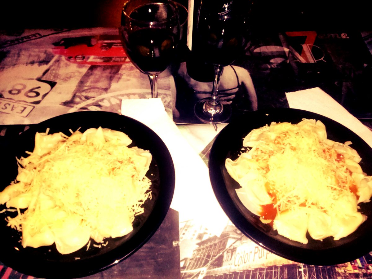 ElinaBast's tweet photo. #MotivosDeBrindis #SaboresDeOtoño :) http://t.co/Cni76Nmc72