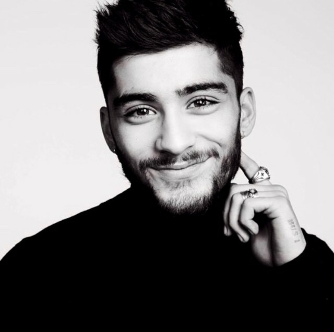 celebrityDILFS's tweet photo. Zayn Malik left 1D 2day. He was a valuable member and will be missed.#WeLoveYouZayn #AlwaysInOurHeartsZaynMalik http://t.co/l3oG7Uqr2B