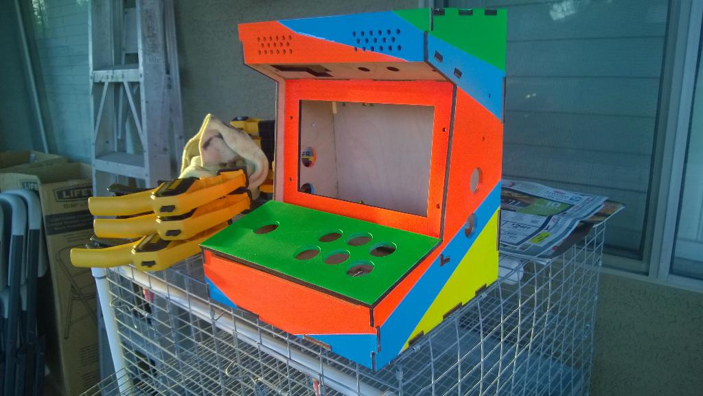 Dawlker's tweet photo. Just finished the glue-up on my #PortaPi from @retrobuiltgames http://t.co/Qpr8Nv1bpM