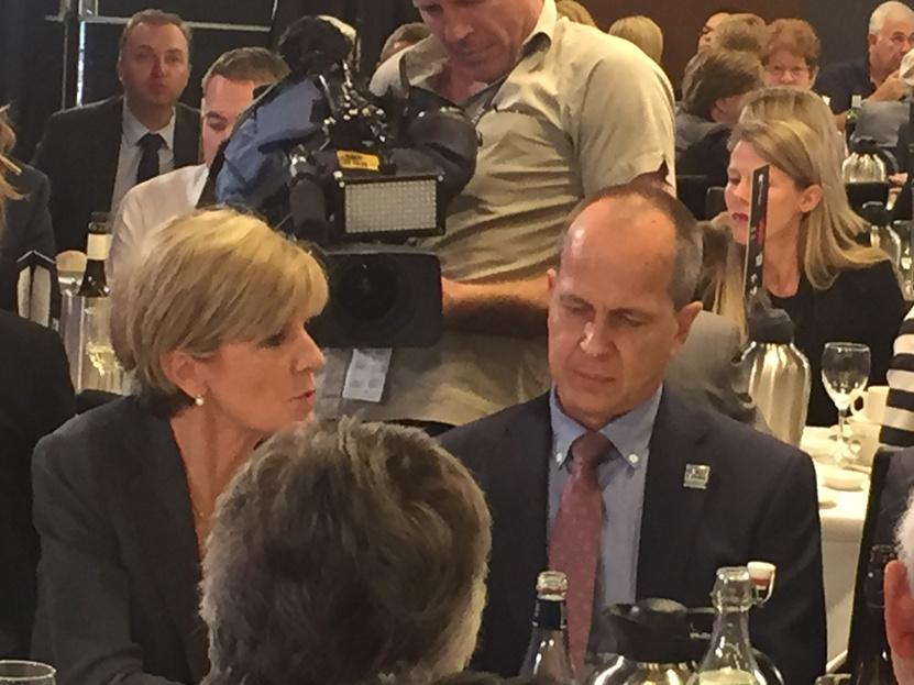 osbornep's tweet photo. @JulieBishopMP and Peter Greste at @PressClubAust #auspol #qt #freegreste http://t.co/itQXsrlxBr