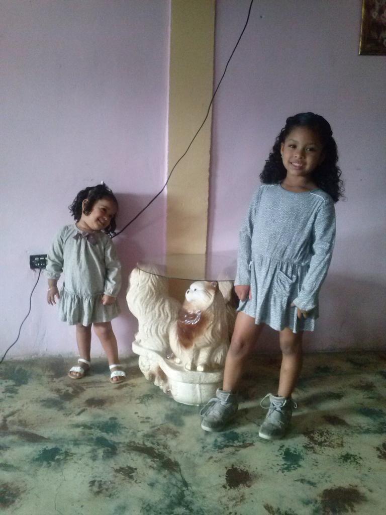 DeibysInf's tweet image. Mis pricensita
Linda