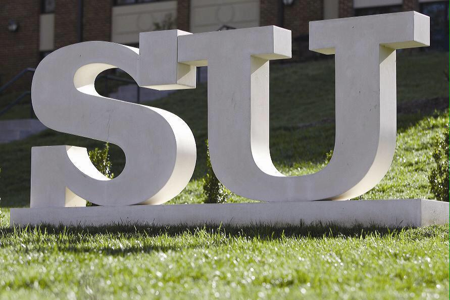RyanThomasWoods's tweet photo. WHO WANTS TO ATTEND SLAY UNIVERSITY with me, @tyleroakley, @JackMatthew &amp; @PatrickQuirky as your Teachers? #SlayU http://t.co/FcXaPoLidu