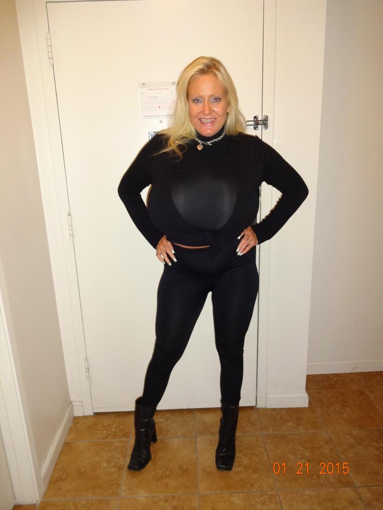 🇧🇧Waine🇺🇸 on X: #BigFavorite: @KaylaKleevage http:t.coY9JbKwZXv0   X