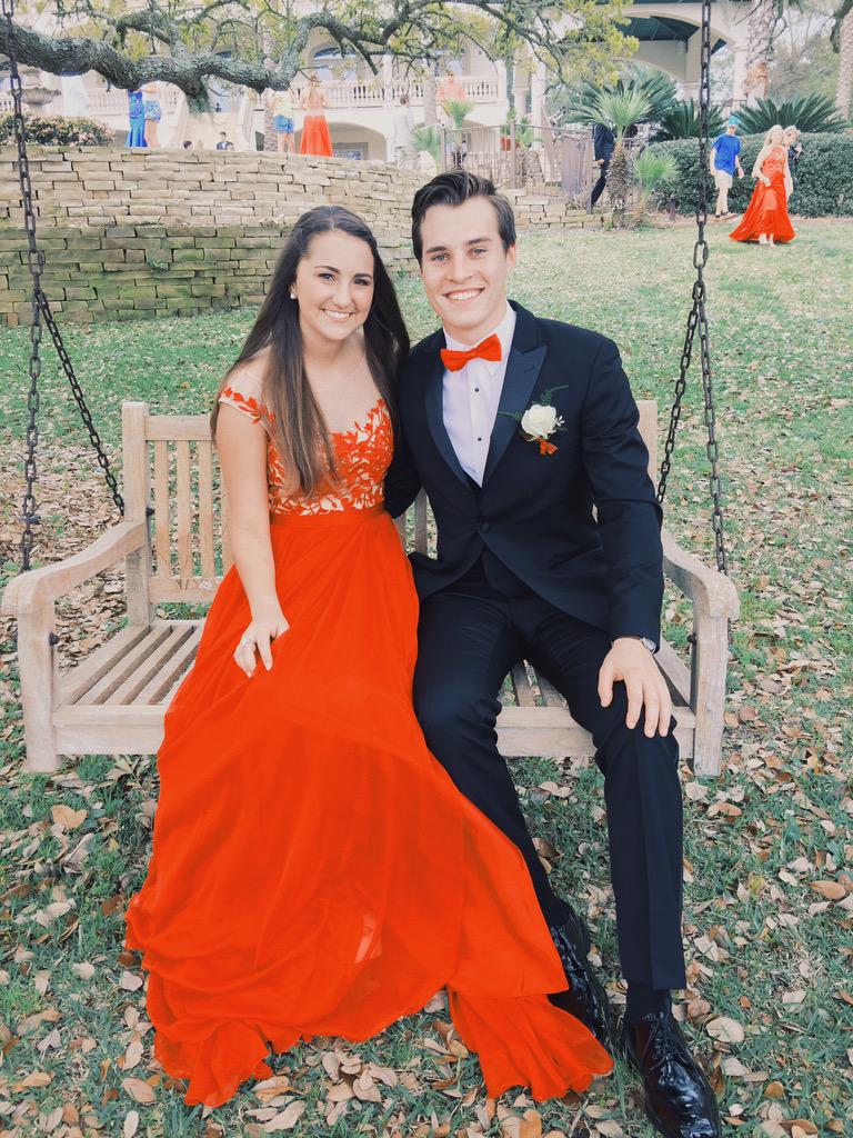 dianaa2413's tweet photo. subscribe to @marcusjohns' YouTube channel to see #MarcusGoesBackToProm with @mimidickerson7
http://t.co/2SYF12vu40π http://t.co/SouiJ5YSK6