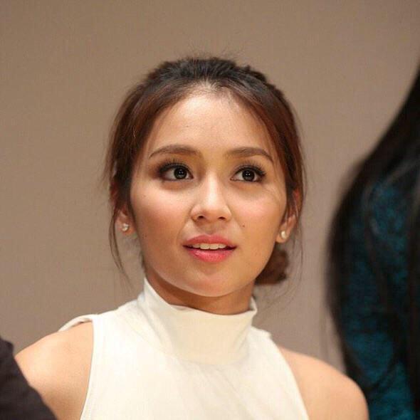 HAPPY BIRTHDAY TO THIS PERFECT LADY  my fave stolen shots simply admiring Happy 19th Birthday Kathryn Bernardo 