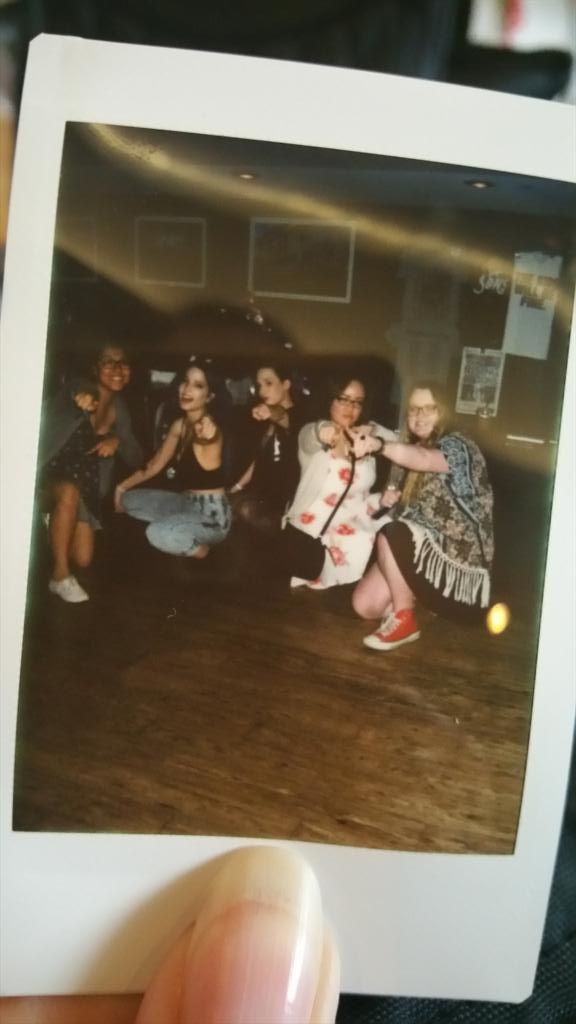FiveSOSReports tweet picture