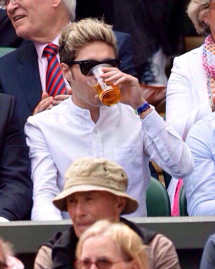 Howie (@niallerhoran410) on Twitter photo 