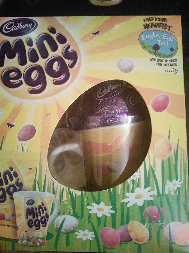 EIHLMEMES's tweet photo. Seen a Easter egg only @Chrisfrank2206 would appreciate #SaveItForSaturday #IWontBeThrowingThisOnTheIce ;) http://t.co/QXi8i58ee6