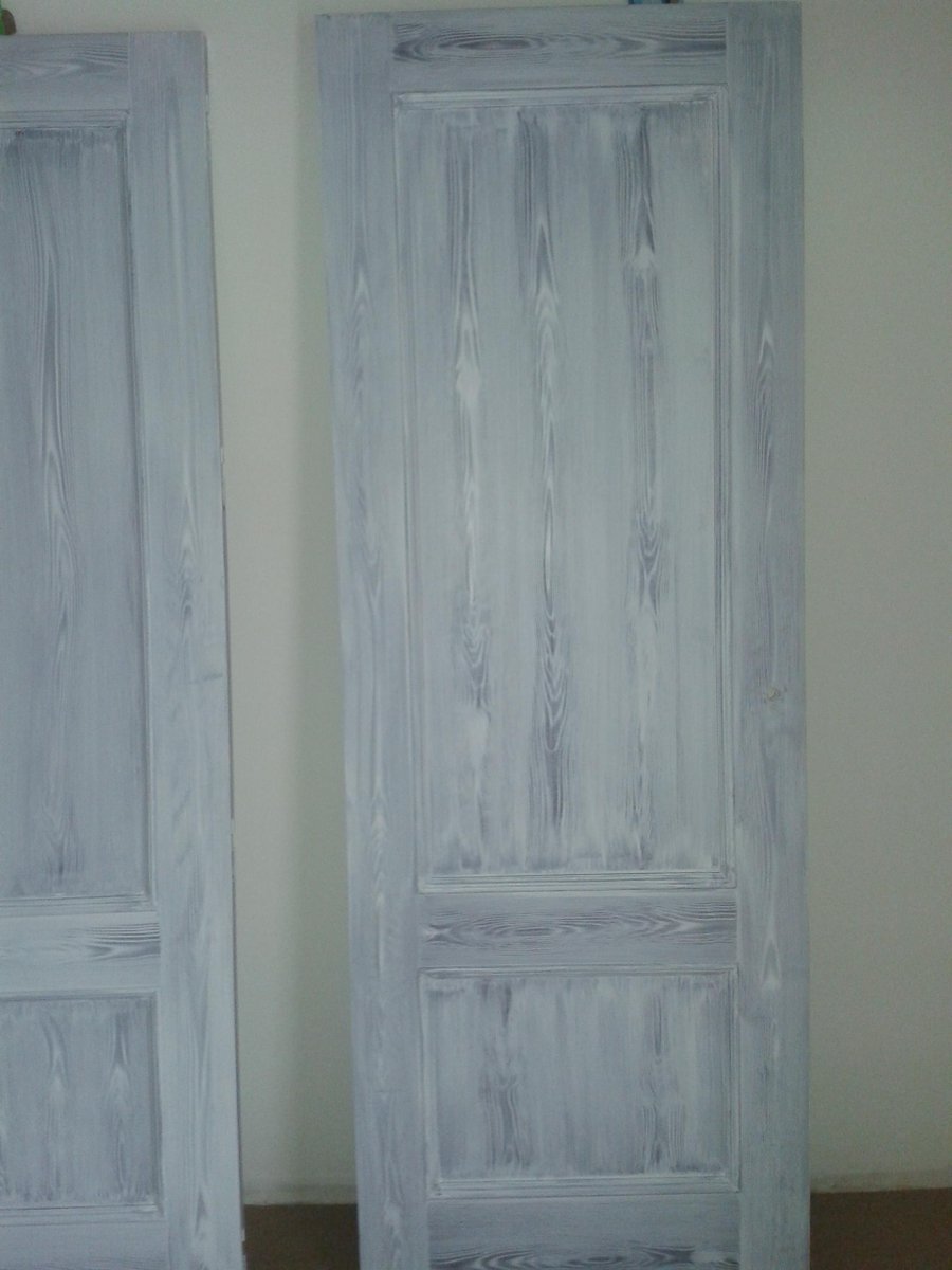 kikemayone's tweet photo. ultimo trabajo, colocación vigas imitación madera, e imitación de vetas en tapajuntas, tacón y puertas http://t.co/3I4x7naZ76