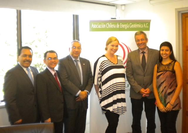 ACHEGEOAG's tweet photo. ACHEGEO ESTRECHA RELACIONES CON EL SALVADOR. http://t.co/tK2drJwwqn http://t.co/TocSerYWIE