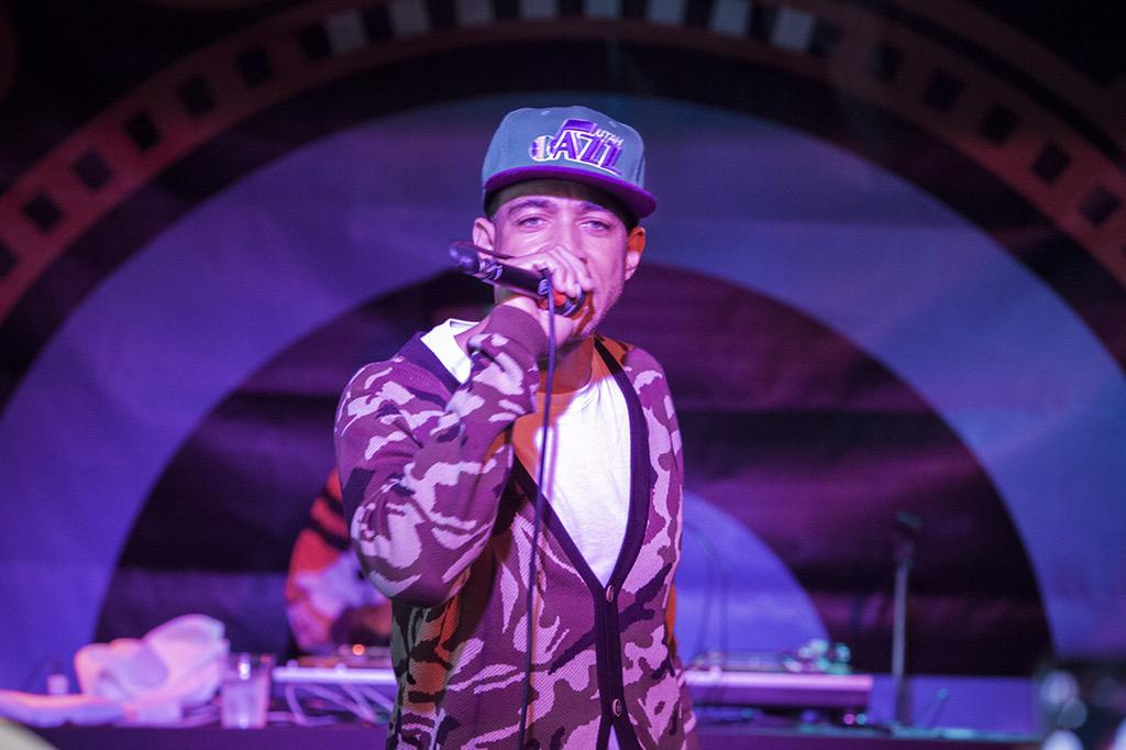 audiocommon's tweet photo. Now LIVE at Brass House Tavern, @ethemadassassin @VeteranEye #AudioCommonSXSW http://t.co/tgcUs9rQbp