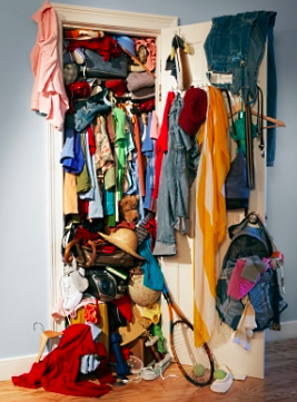 CollectifyLLC's tweet photo. #Hometips: The key to taming a chaotic closet is first knowing what you have #SpringCleaning http://t.co/up5JXUTR0h http://t.co/NkrCcUQmaB