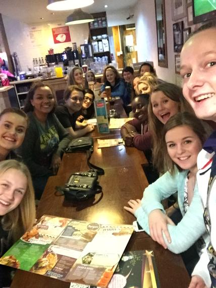 MDX_WFootball's tweet photo. All the girls ready for bowling 🎳⚽️ http://t.co/DWEN7aMa2a