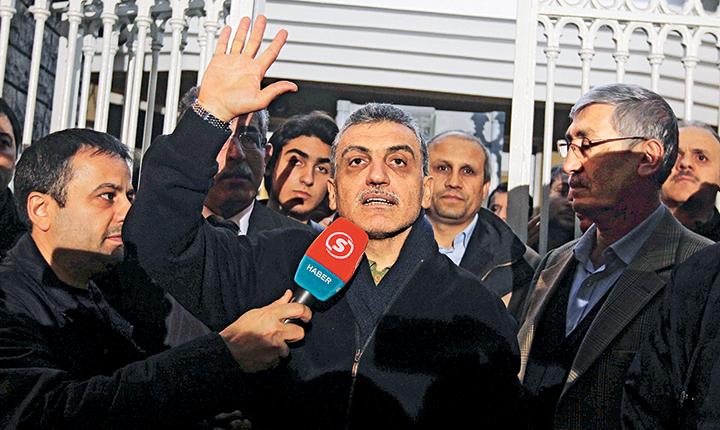 bugungzt's tweet photo. ABD Senatosu'ndan tarihi Türkiye eleştirisi: DERİN ENDİŞE DUYUYORUZ... http://t.co/sGPbB8PjS6 http://t.co/GR4dSy6TS6