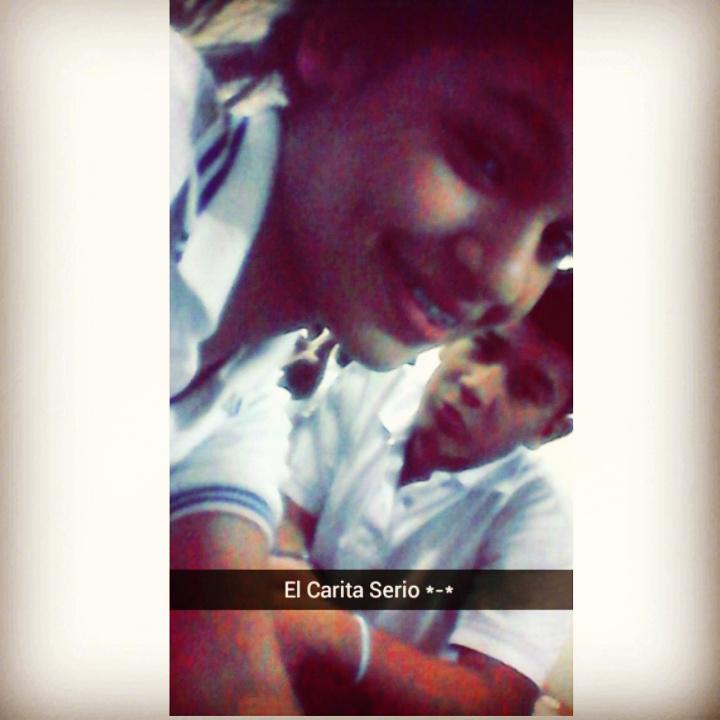 GetsaCarolina's tweet photo. TeQuiero *-* @Brianaltahona http://t.co/oijyN1QniP