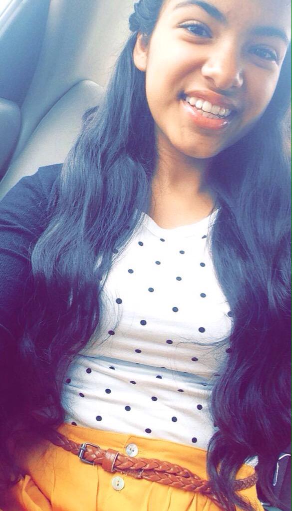 seballoverme's tweet photo. Old selfie, but it's for Sebastian so idc 🌻 @SEBTSB #SELFIEFORSEB x57 http://t.co/rAxbddVEnx