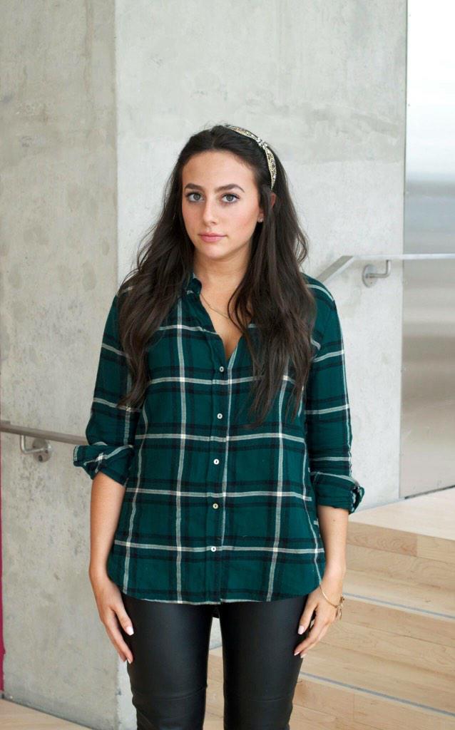 RUStreetStyle's tweet photo. Find out what inspires Kristen's style on our blog: http://t.co/im4JrKL1NJ. She is wearing a @Forever21 headband http://t.co/223b1Y5Dk3