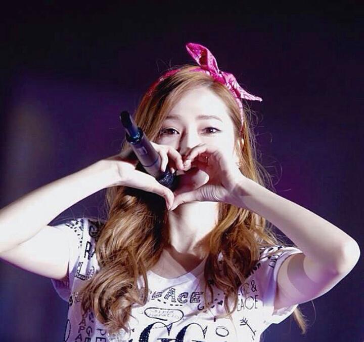 syjesieca's tweet photo. Saranghae @donghecsj oppa~~^ http://t.co/hwaAch2Ucf