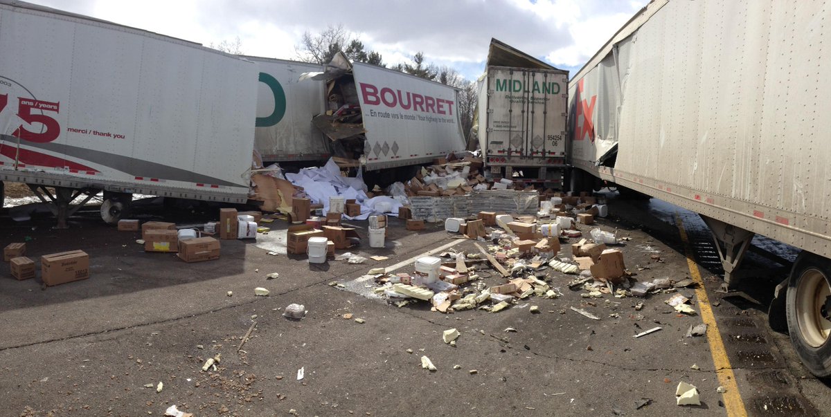 CBCToronto's tweet photo. Hwy. 401 eastbound between County Road 30 and County Road 40 remains closed after pileup http://t.co/yZk0ligI9h http://t.co/Bfg0m8bwDz