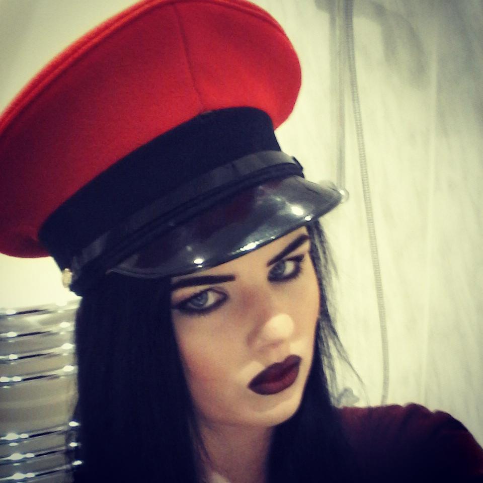 Cat_the_vamp's tweet photo. Currently working on M Bison for NFCC!  #streetfighter #fighter #mbison #cosplay #comiccon #shadaloo #shadowlaw http://t.co/XfD9gerGKB