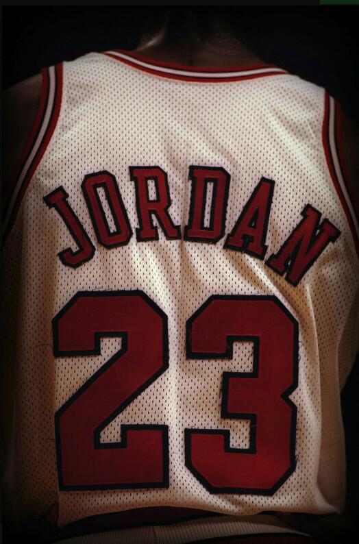 NBA Trivia..... on this date in 1996, who became the 10th NBA player to reach 24,000 (cont) tl.gd/n_1sl9ioq