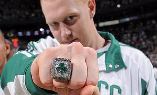 Happy birthday to this stud, Brian Scalabrine, Best 3 point shooter in the game 