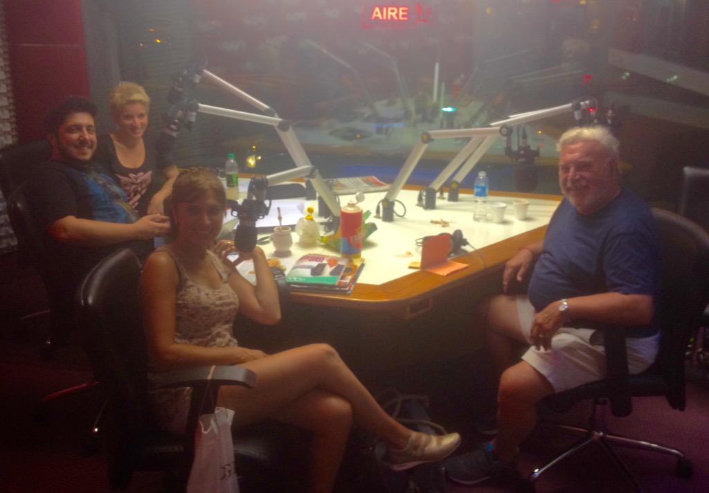 Charlando con mi amigo <a href="/jeymammon/">Jey Mammon</a>  en @Popradio1015 @IndaloMediaok