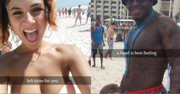 QuotessForTwo's tweet image. Girls Thought These Snapchats will be Deleted, but this happened girl-snaps.everydayviral.com/4046127-885348…