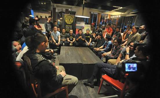 arief79_'s tweet image. @KEMENPORA_RI @imam_nahrawi melakukan prescon dengan artis pendukung dan sposor acara #MoveOnProject #Bandung