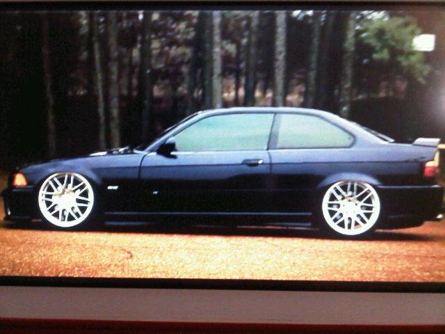 vickarvansbas's tweet photo. E36ers http://t.co/0Vlyjwx8Q9