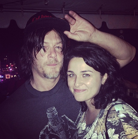 Reedus_AnA's tweet photo. RT @ennoia3: #SXSWReedus getting the most out of Austin, watching #TheDamned @wwwbigbaldhead http://t.co/teOUv82YjG
>AY! MI VIDA♥
JEALOUS