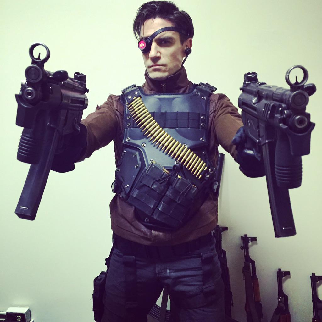 Michael Rowe on X: "1 week... #deadshot #SuicideSquad #SuicidalTendencies  #FloydLawton #Arrow #CW http://t.co/v3Glq9kQgn" / X
