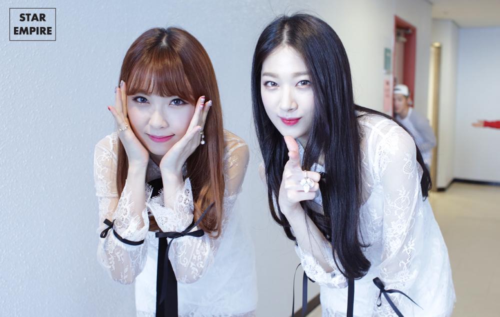9muses_ tweet picture