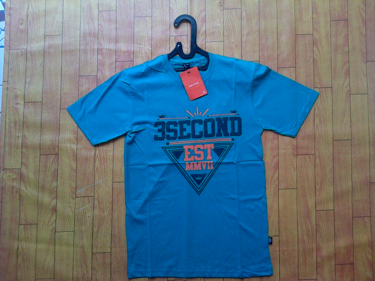 JackenCloth's tweet photo. 3SECOND
material :
bahan : catton combat 30s jahit rantai
sablon : ruber/hangtag
price : 65k
uk : M dan L http://t.co/NzTB3mzH2s