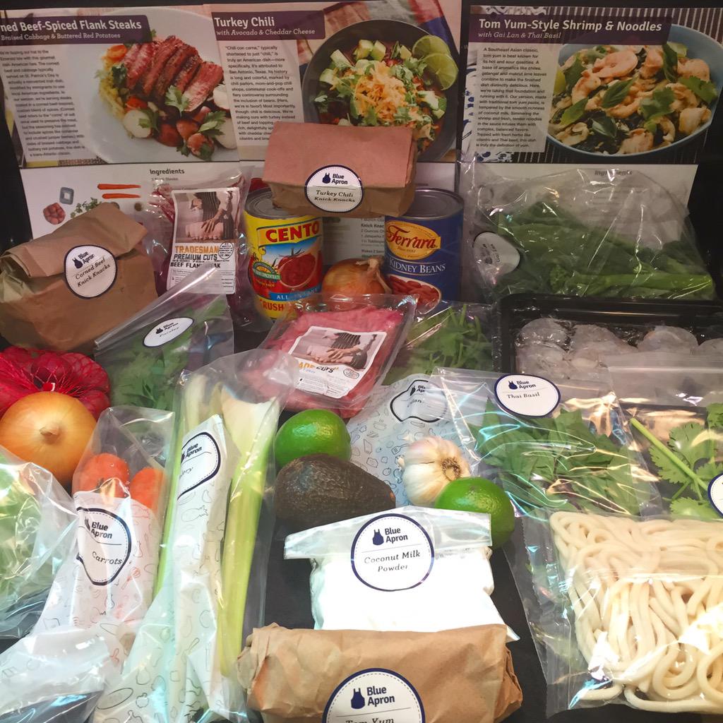 cindyjachrimo's tweet photo. Trying out my @blueapron sample box this week. Nice packaging. Looks fresh. #dinner #recipedelivery #food http://t.co/3vWY6klFo4