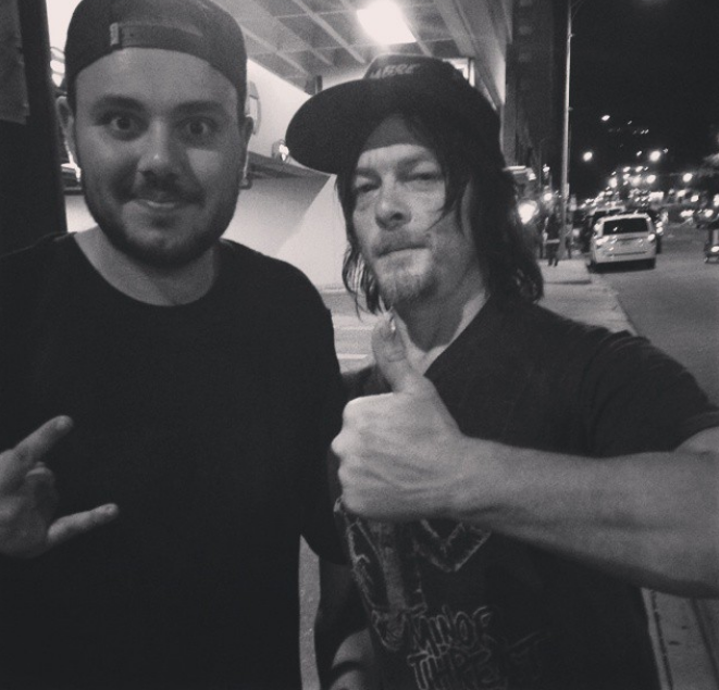 ennoia3's tweet photo. Looking google-eyed with #SXSWReedus, pretty much standard RT@joesavins Just met Daryl from #TWD @wwwbigbaldhead http://t.co/GHsChrFgC2