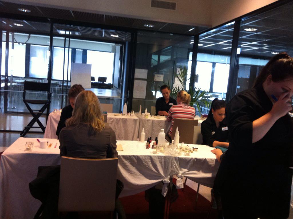 JonnaTomasine's tweet photo. Between sessions you may take a break and pamper yourself. Pure bliss! #Encounters15 http://t.co/M1KUnDXjWF