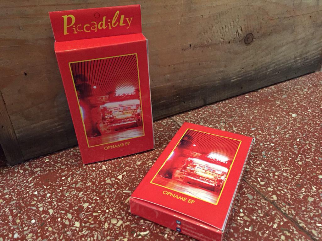 Baru datang di #Kineruku kaset Piccadilly <a href="/Popcadilly/">PICCADILLY</a> - Opname EP, Rp 40.000. Pesan via SMS 087824281152