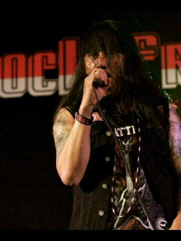 JECOVERS ROCK (@s_kurnianto) on Twitter photo 