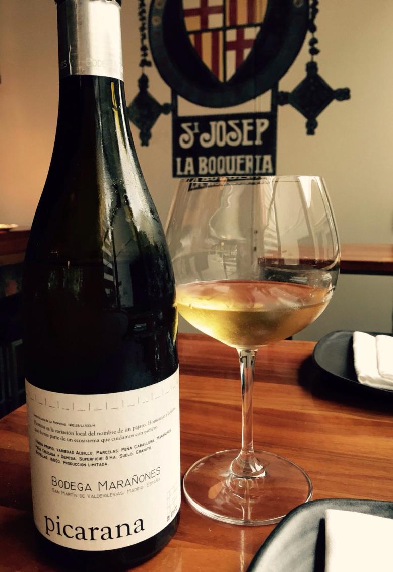 MoVidaSydney's tweet photo. Thurs night drop 'Maranones Picarana Albillo ' Crowd pleaser great alt to Chardy #movidabdt #wine #spain #surryhills http://t.co/KRT9pFeLHp