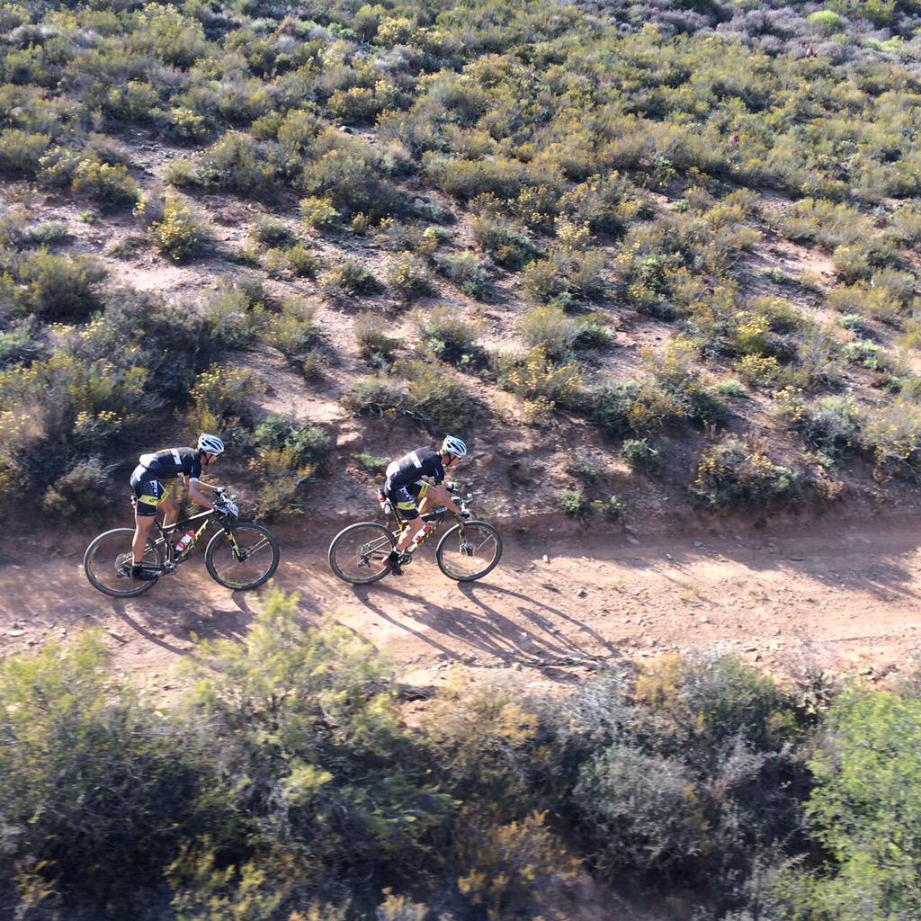 capeepic tweet media