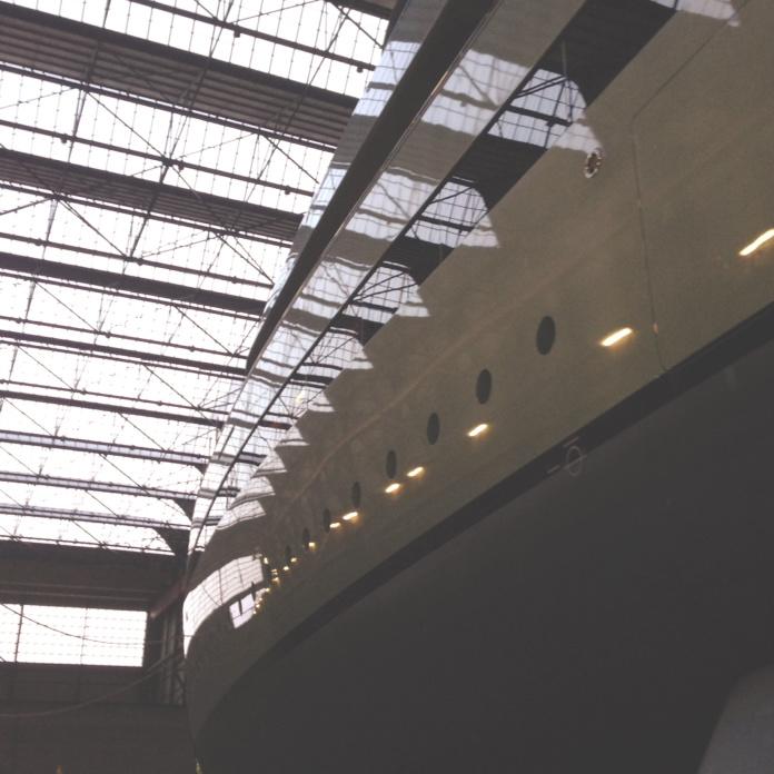 Fews moment before touching the water for the first time. There are yachts and there are Feadships #yachtoftheweek