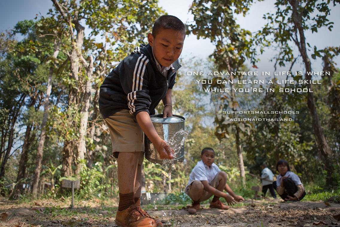 ActionAidThai's tweet photo. #ActionAidThailand #SupportSmallSchools Someone might not see the advantage of studying in such a small school. http://t.co/q61MlOpmxM