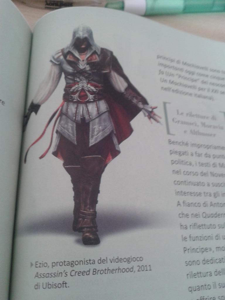 isabmss's tweet photo. @EzioO2020  Ezio on my italian (school) book!!! I'm so happy :D http://t.co/wezFm92pK8