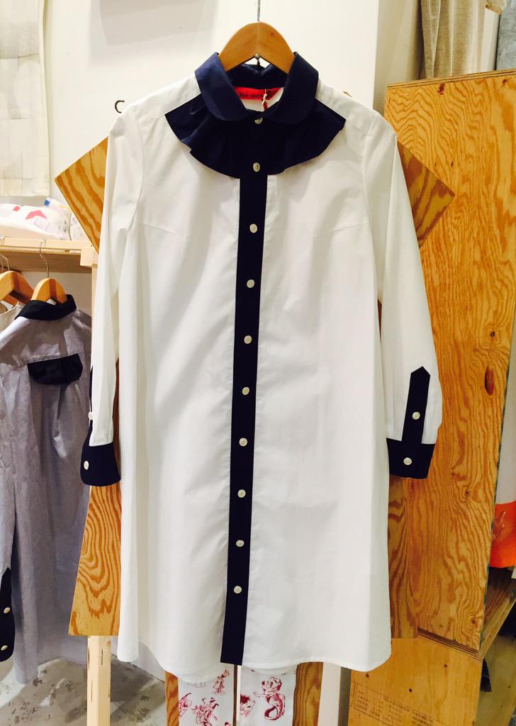 ワンピースとタイツのお店 ポップアップ ネバアランドさんから新作入荷いたしました 夜の帳ロングシャツとワンピース ロングシャツはボーイサイズとしても着ることができるので彼氏と一緒に着てみてください ネバアランド ワンピースとタイツ Http